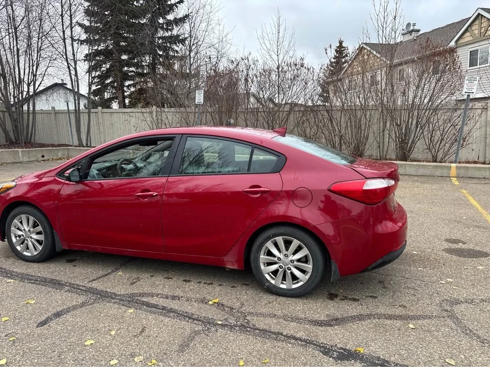 2014 Kia Forte - Image 13 of 19
