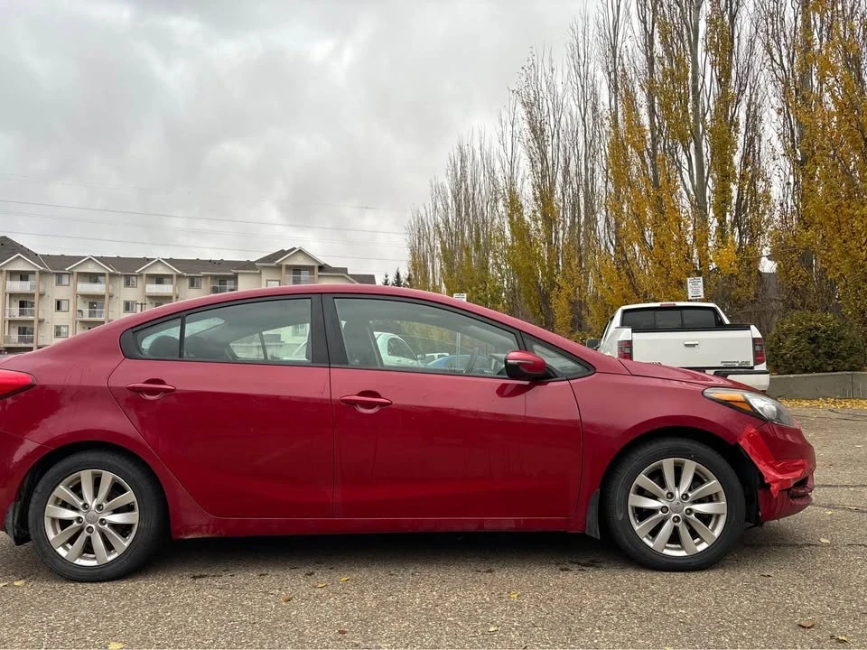 2014 Kia Forte - Image 11 of 19