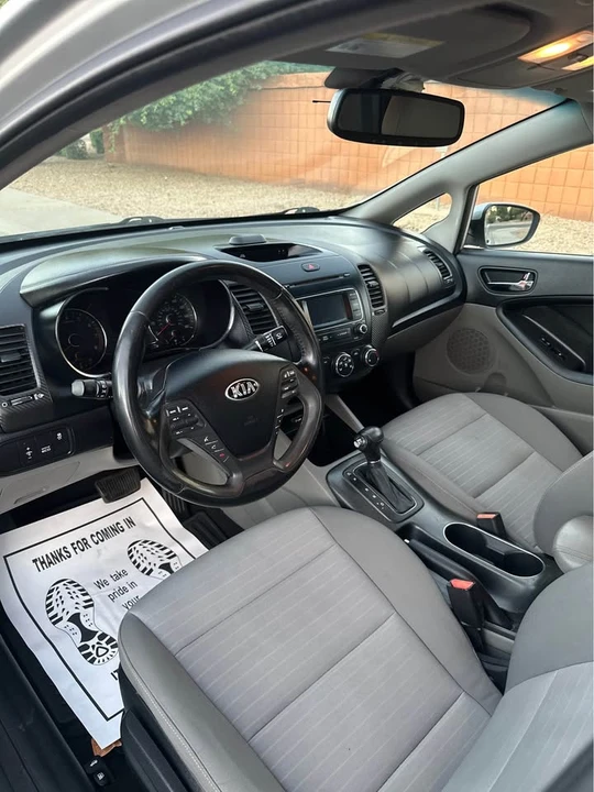 2014 Kia Forte - Image 3 of 11
