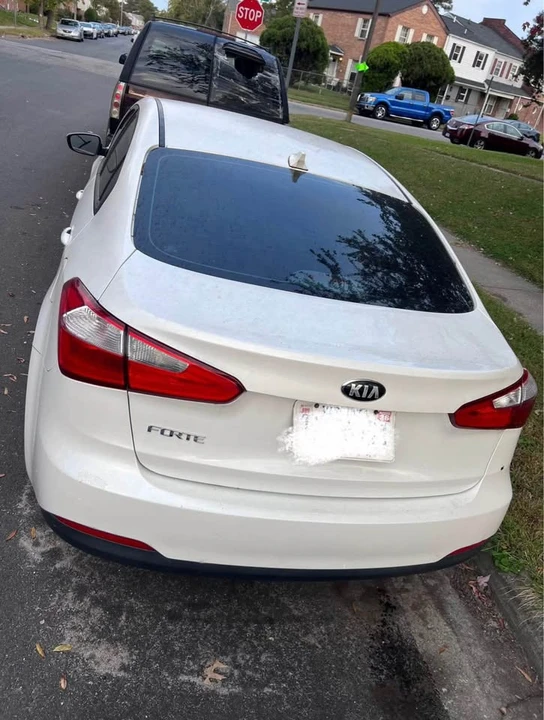 2014 Kia Forte - Image 4 of 5
