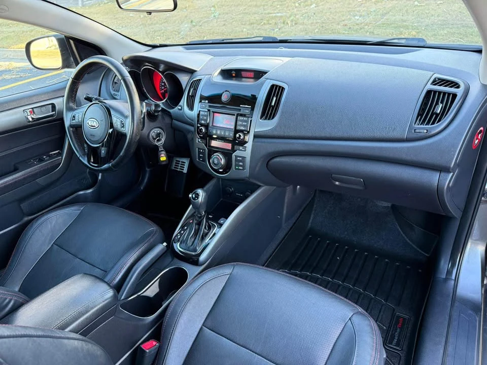 2014 Kia Forte - Image 12 of 13