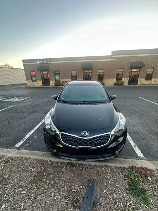 2014 Kia Forte - Image 2 of 9