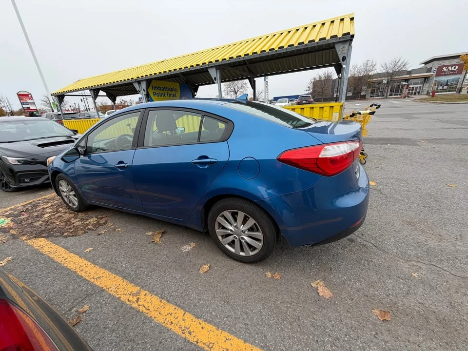 2014 Kia Forte - Image 5 of 11
