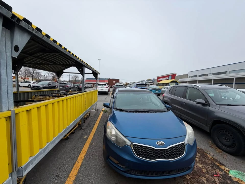 2014 Kia Forte - Image 3 of 11