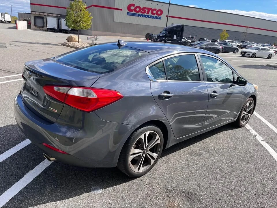 2014 Kia Forte - Image 5 of 14