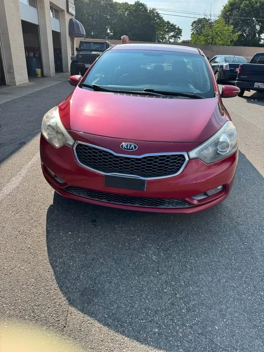 2014 Kia Forte - Image 3 of 4