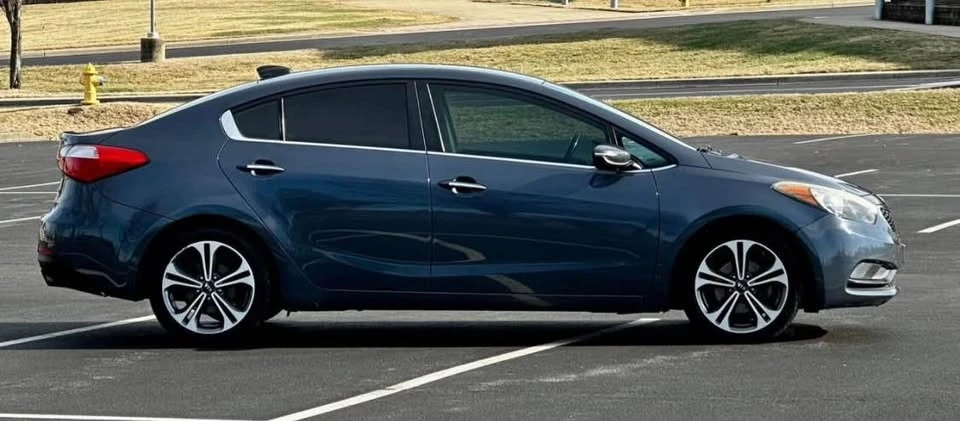2014 Kia Forte - Image 5 of 10