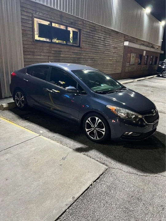 2014 Kia Forte - Image 2 of 10