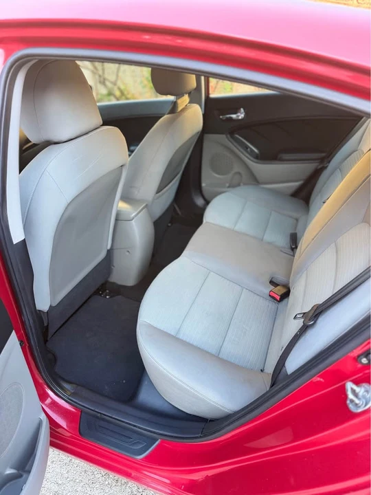 2014 Kia Forte - Image 11 of 19