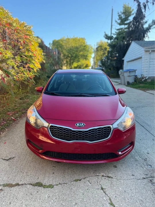 2014 Kia Forte - Image 15 of 19