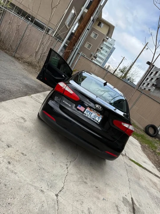 2014 Kia Forte - Image 2 of 5