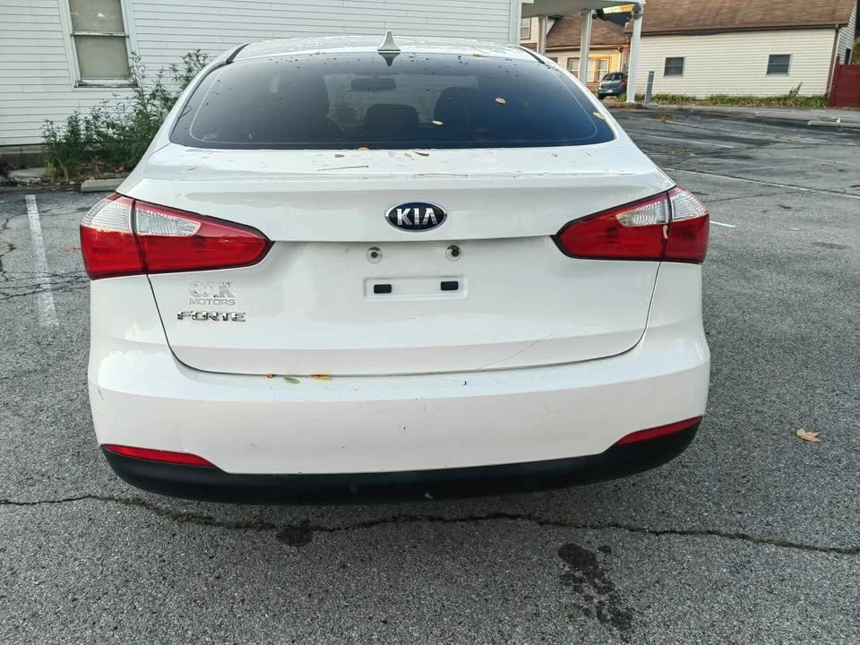 2014 Kia Forte - Image 3 of 13