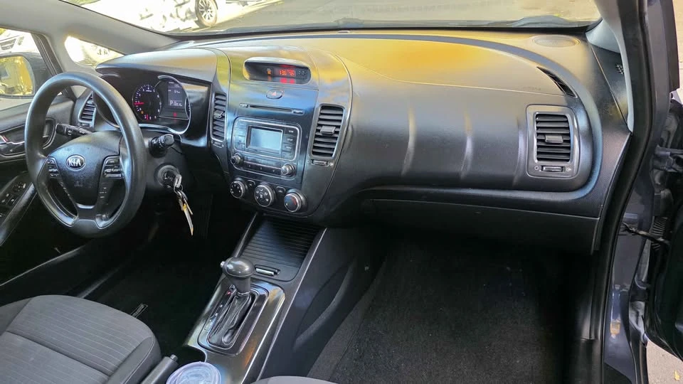 2014 Kia Forte - Image 8 of 15