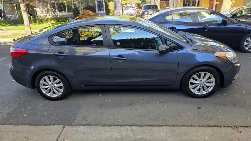 2014 Kia Forte - Image 5 of 15