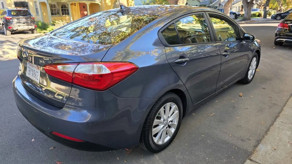 2014 Kia Forte - Image 4 of 15