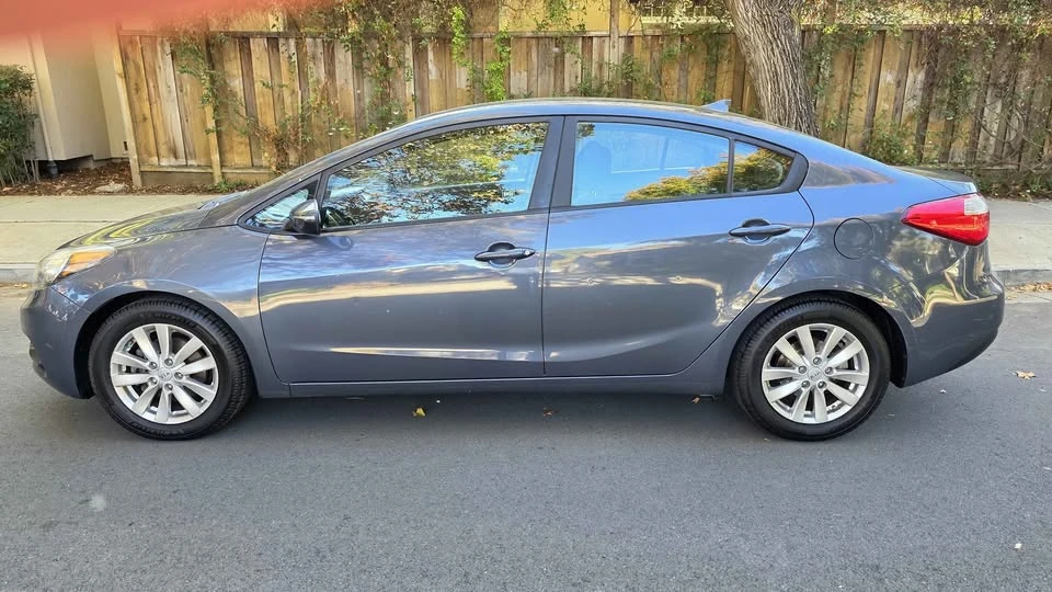 2014 Kia Forte - Image 6 of 15
