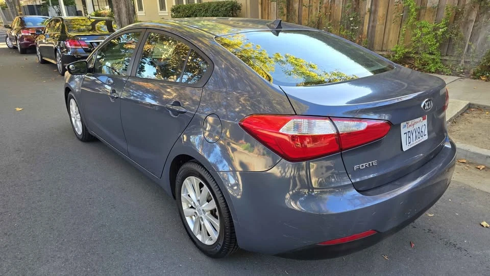 2014 Kia Forte - Image 3 of 15