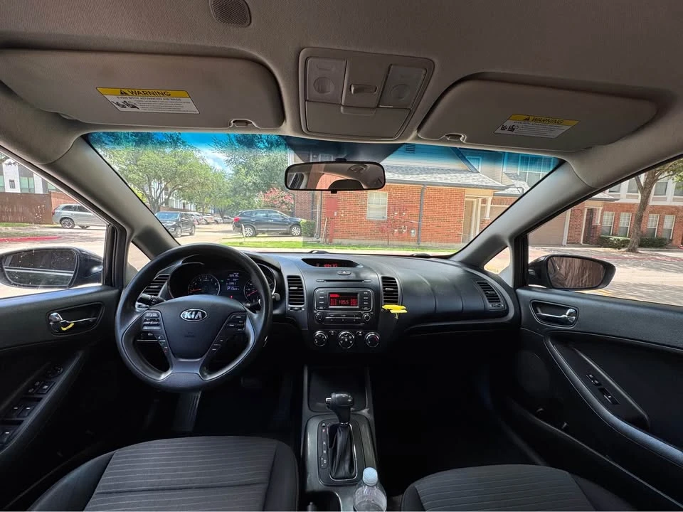 2014 Kia Forte - Image 13 of 14