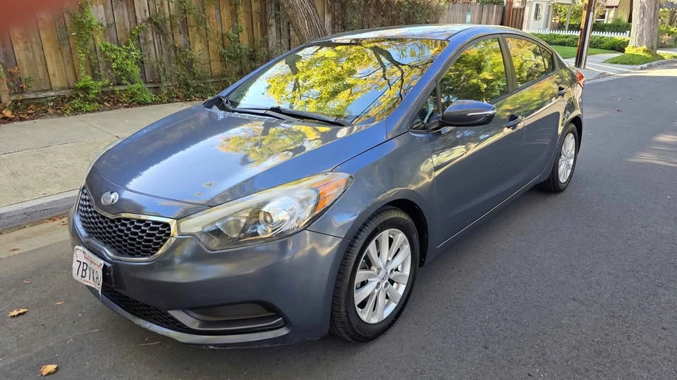 2014 Kia Forte - Image 2 of 14
