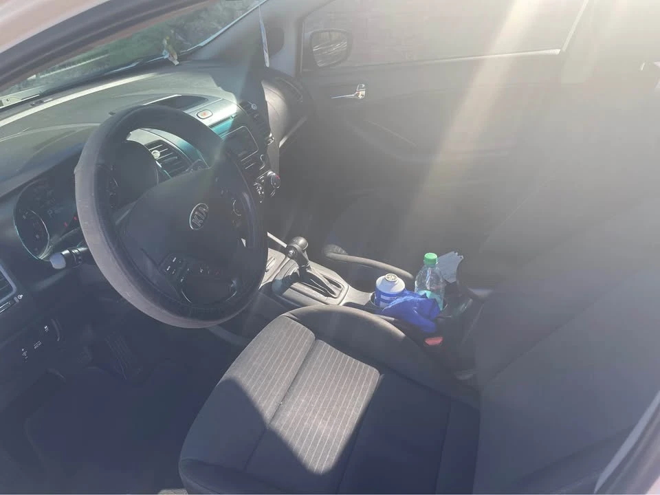 2014 Kia Forte - Image 7 of 10