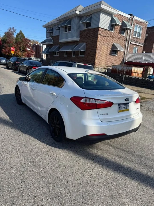 2014 Kia Forte - Image 4 of 6
