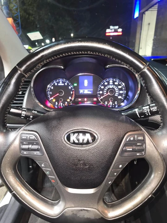 2014 Kia Forte - Image 2 of 7