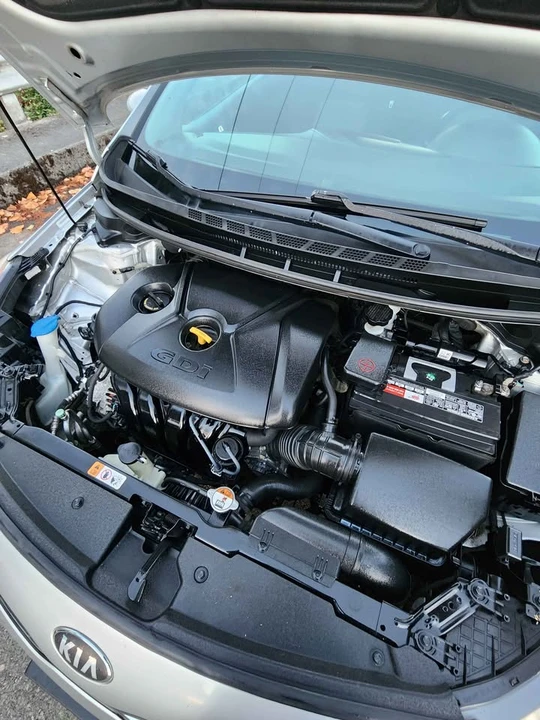 2014 Kia Forte - Image 7 of 17
