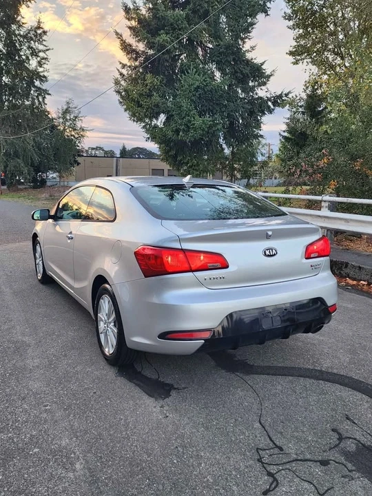 2014 Kia Forte - Image 4 of 17