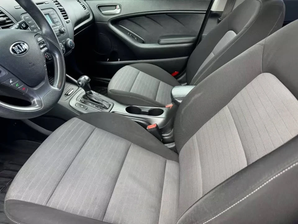 2014 Kia Forte - Image 8 of 13