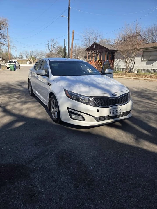 2014 Kia Optima/K5 - Image 4 of 4