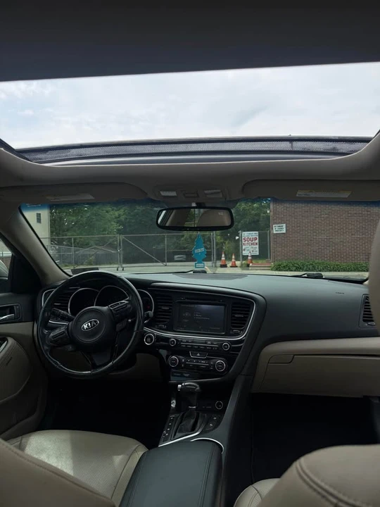 2014 Kia Optima/K5 - Image 14 of 17