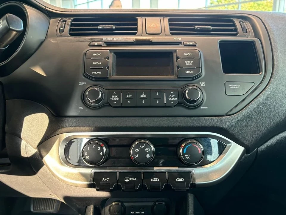 2014 Kia Rio - Image 16 of 20