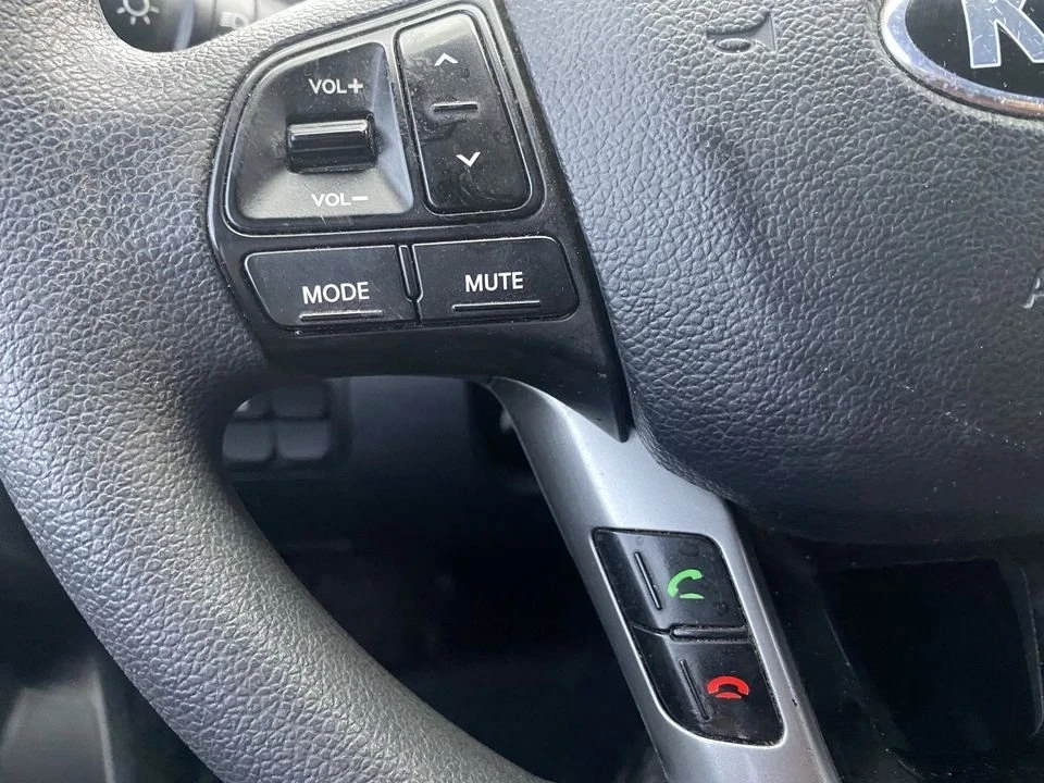2014 Kia Rio - Image 17 of 20