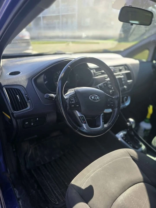 2014 Kia Rio - Image 12 of 15