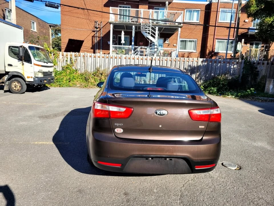 2014 Kia Rio - Image 5 of 20