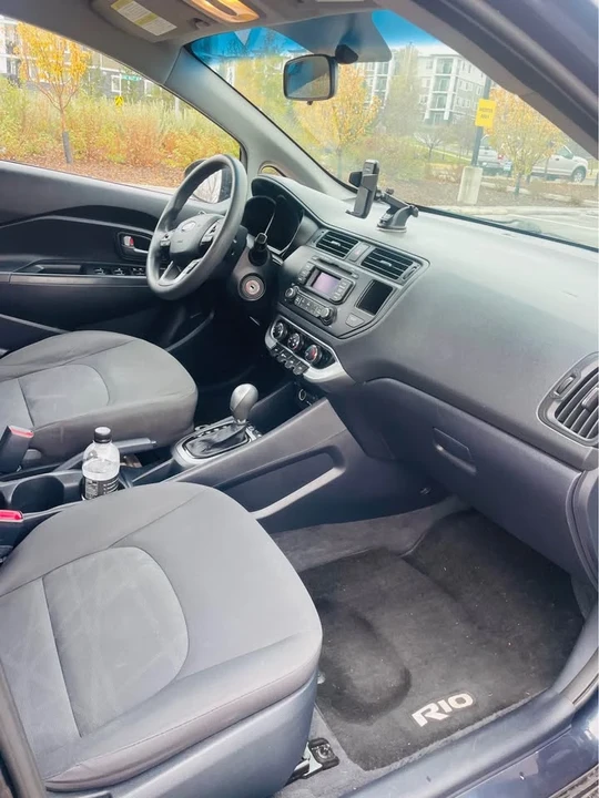 2014 Kia Rio - Image 7 of 9