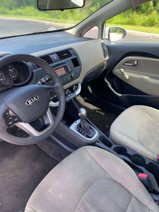 2014 Kia Rio - Image 8 of 9