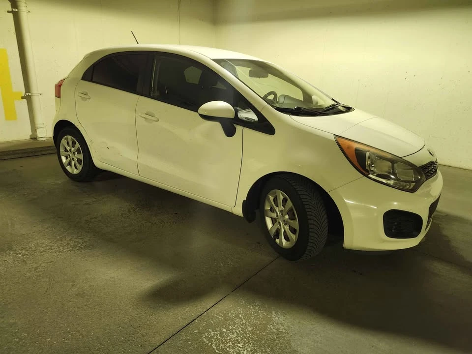 2014 Kia Rio - Image 3 of 9