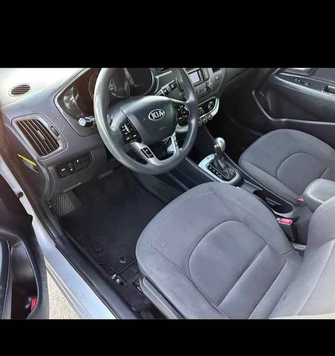 2014 Kia Rio - Image 13 of 15