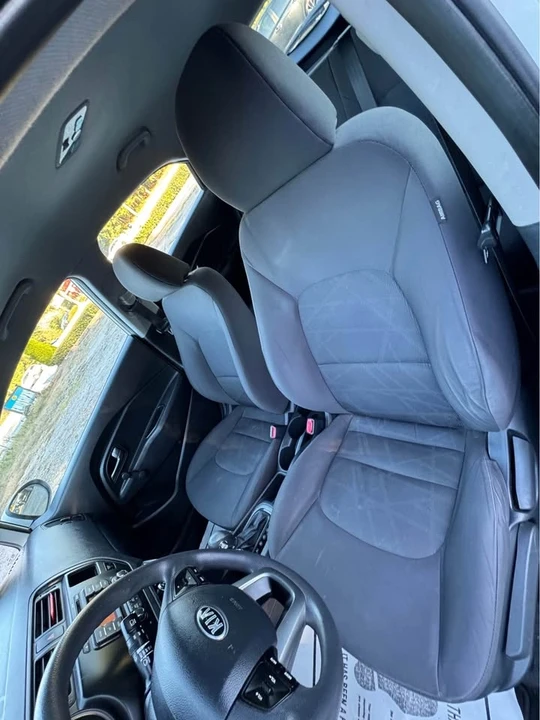 2014 Kia Rio - Image 16 of 18