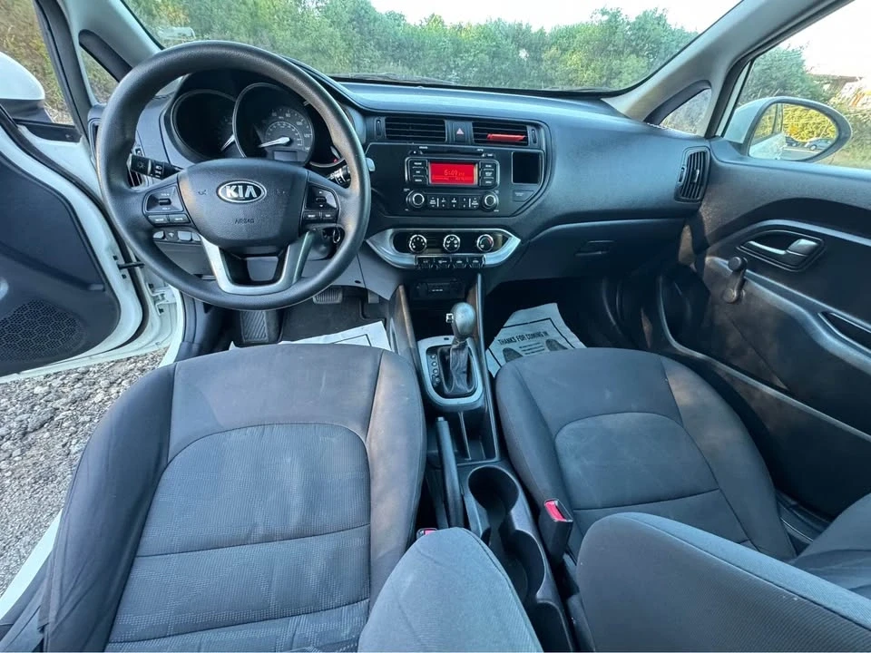 2014 Kia Rio - Image 15 of 18