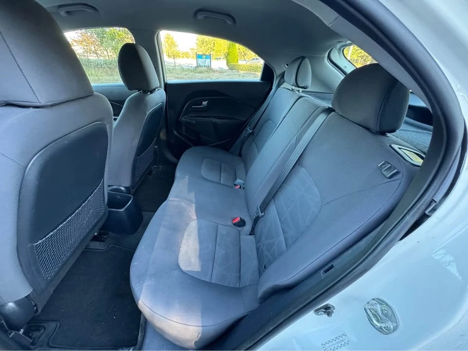2014 Kia Rio - Image 13 of 18