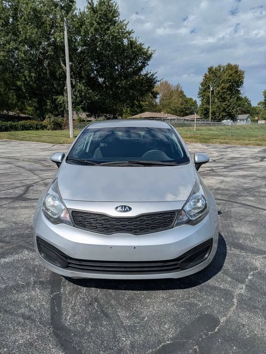 2014 Kia Rio - Image 7 of 13