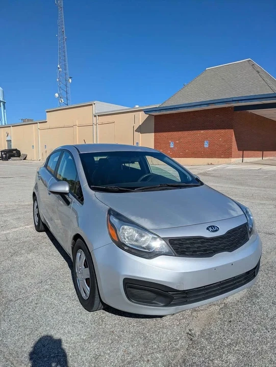 2014 Kia Rio - Image 9 of 10