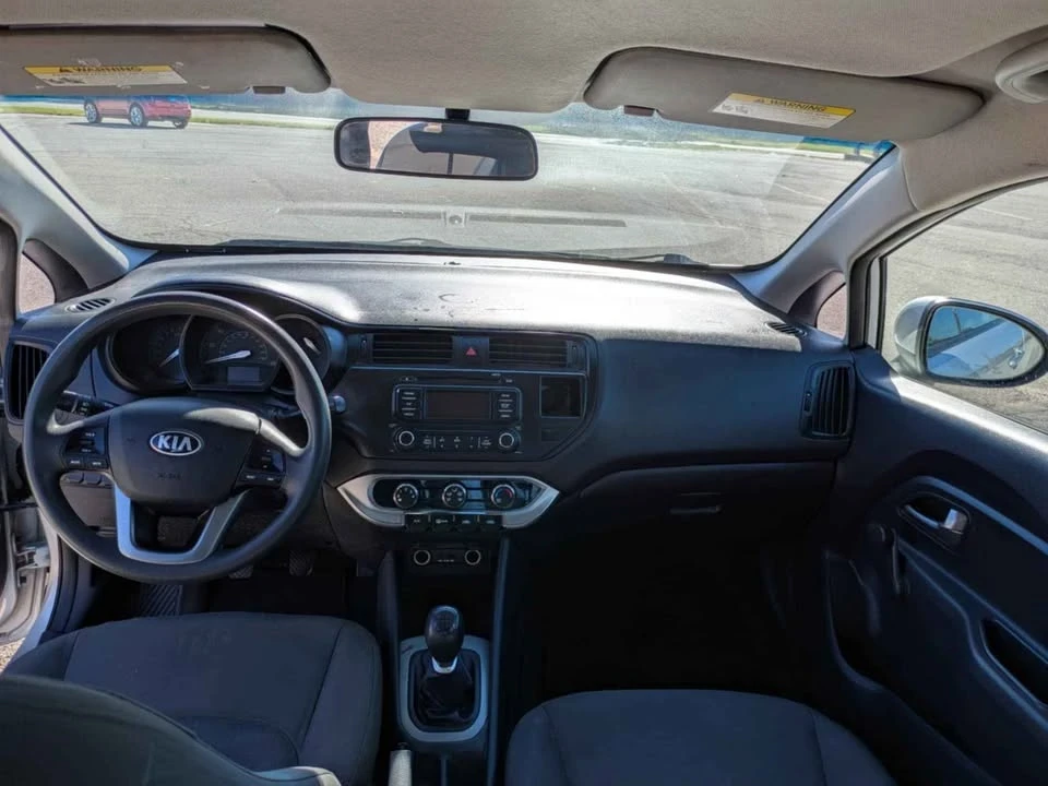 2014 Kia Rio - Image 5 of 10