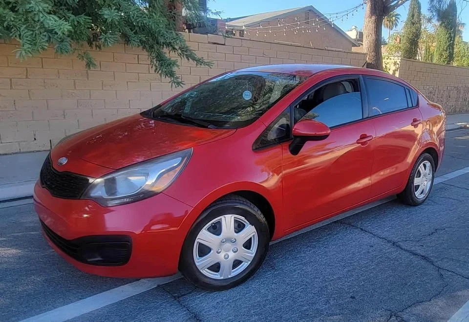 2014 Kia Rio - Image 2 of 10