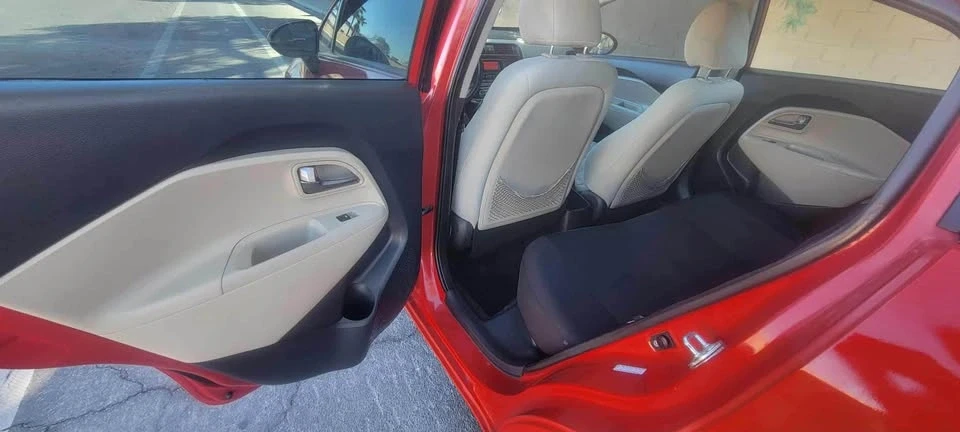 2014 Kia Rio - Image 8 of 10
