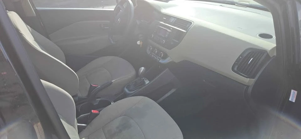 2014 Kia Rio - Image 4 of 11