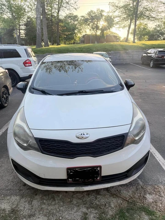 2014 Kia Rio - Image 2 of 5