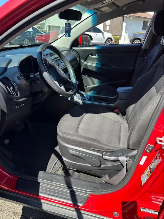 2014 Kia Forte - Image 12 of 15